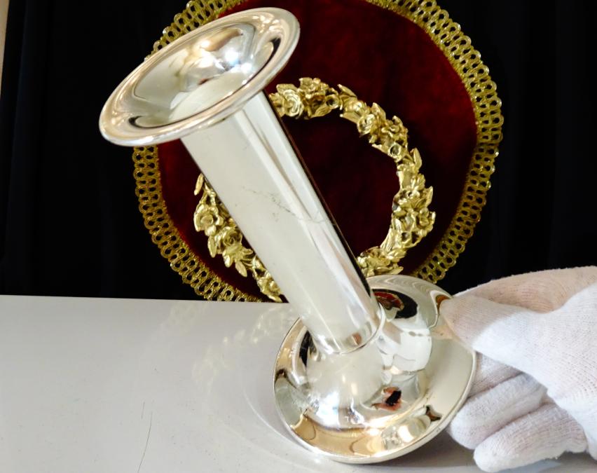 Посребрен бронзов свещник 16 см., 330 гр.