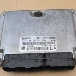 Компютър двигател 0281001633 Bosch за Opel Vectra B 1995 - 2003 2.0