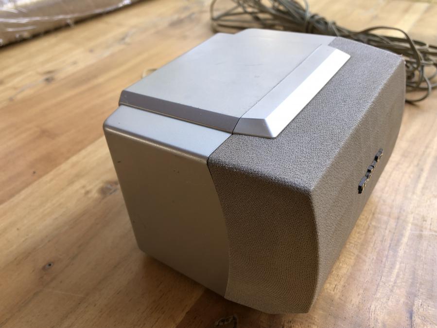 Сателитна колонка Technics