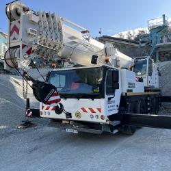 Услуги с автокранове Бургас от 35т до 90т