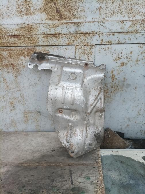 Термо щит за Опел Астра h 1.6 бензин. 116 кс. 2009 год. Z16xer.