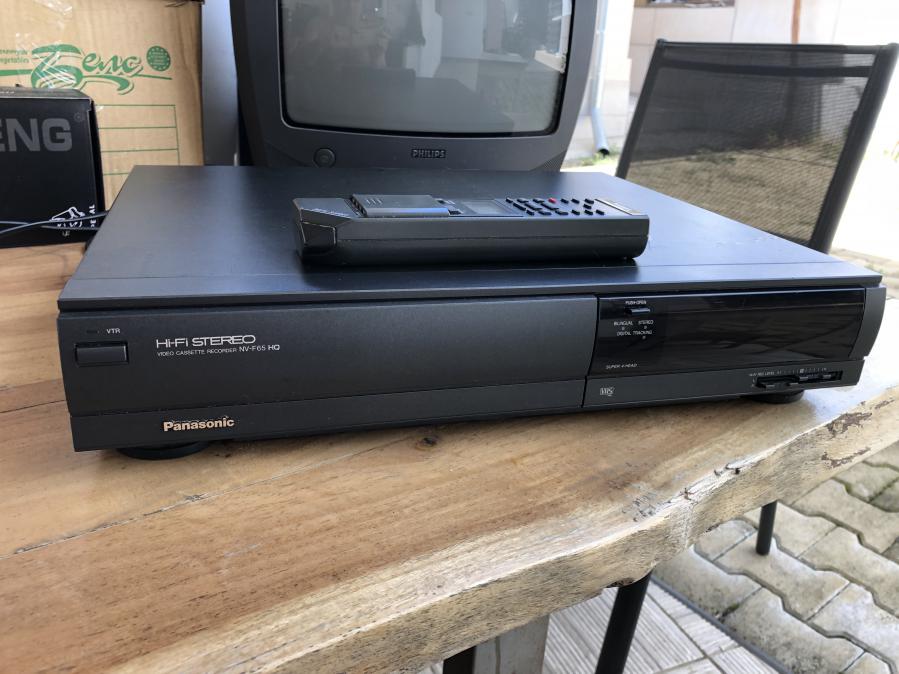 Panasonic Hi-fi Stereo Video Cassette Recorder