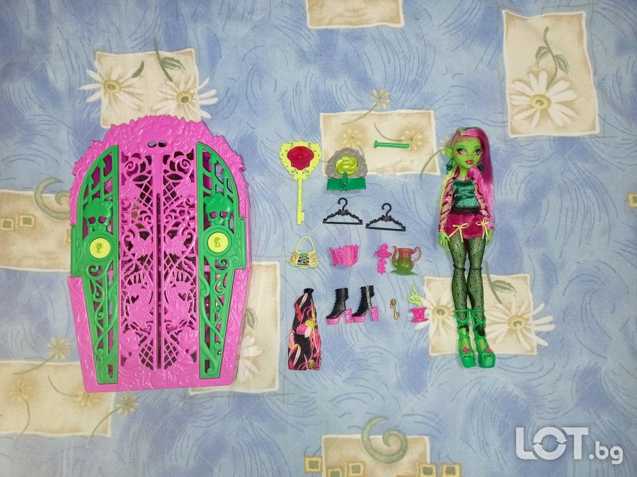 Кукла Monster High Garden Mysteries - Venus, с 19 изненади