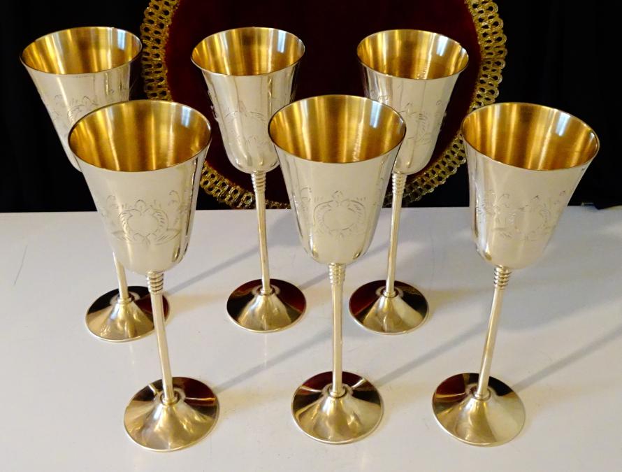 Бронзов бокал за вино, 23 см., 220 мл., барок.