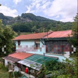 Къща с. Гинци, на 50км от гр. София, 85000е.