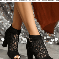 Черни дантелени боти с цип
