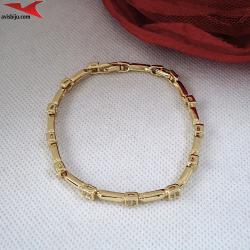 Гривна с 14К златно покритие и с цирконий