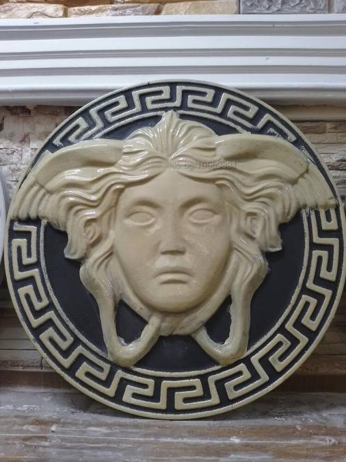 пано медуза Версаче