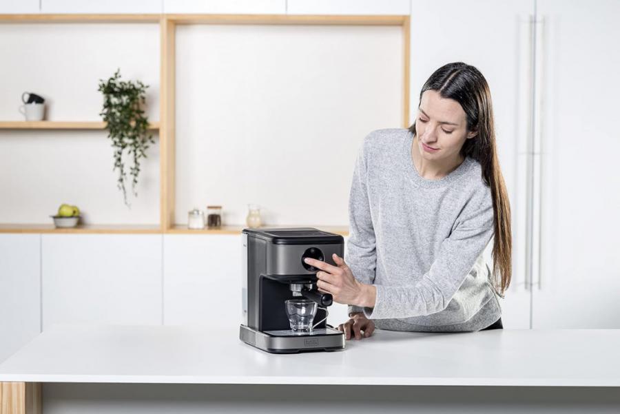 Еспресо кафемашина Black Decker Bxco850e 20bar, 850w