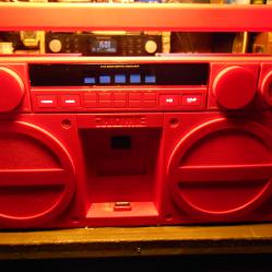 Ihome - iP4 Portable Stereo Boombox