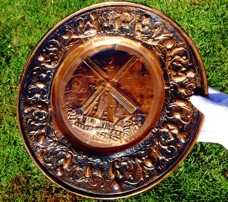 Медно пано, релефна картина Воденица, 38 см., 440 гр.