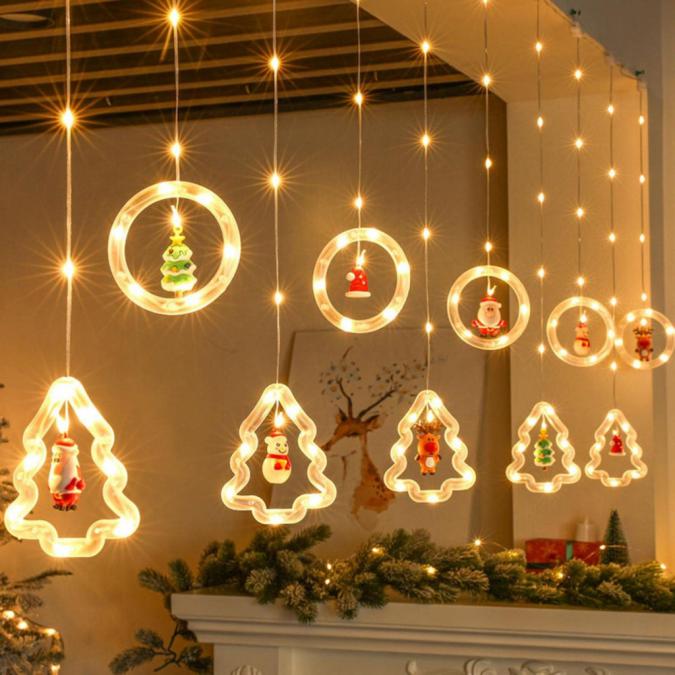 Светещ коледен гирлянд с рингове и малки коледни фигурки  5 броя колед..