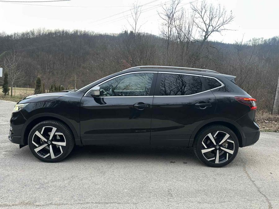 Nissan Qashqai, 2019г., 80000 км, 16700 €