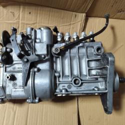 Mercedes W124 2.5d Инжекционна Помпа 6020702101 0400075961 Bosch -9716