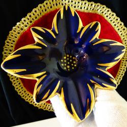 Порцеланов свещник, пепелник цвете, злато, кобалт.