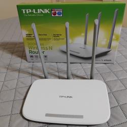 Като нов Много бърз рутер Tp-link комплект