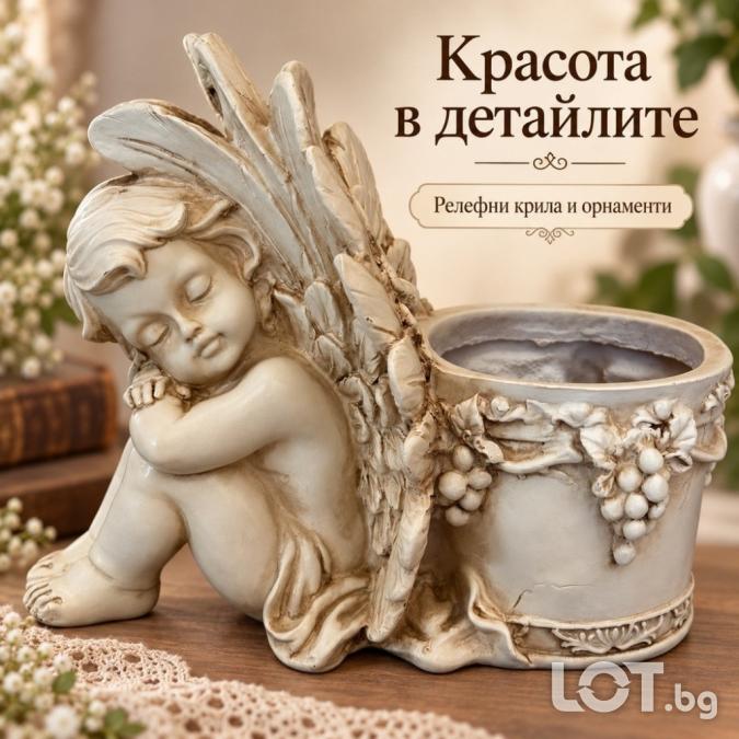 Декоративна саксия със спящ ангел и релефни крила