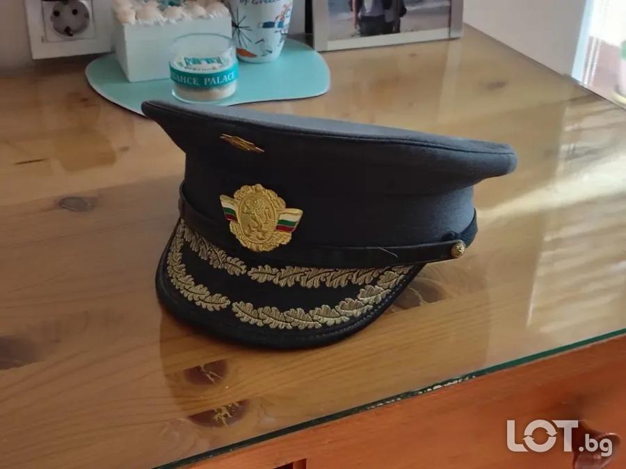 Пожарникарска фуражка