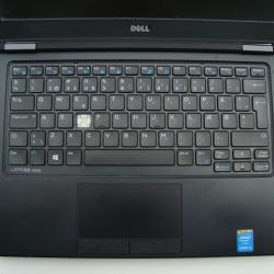 Dell Latitude E5250 лаптоп на части