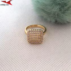 Пръстен с 14К златно покритие и с цирконий