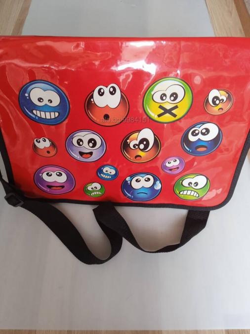 Чанта 40 25 8 см Лачена