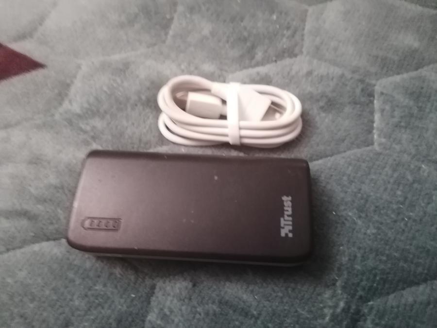 Външна батерия power bank Trust Primo 4400, 4400 mAh