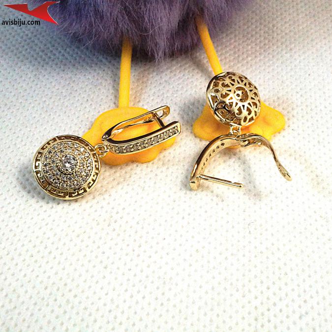 Обеци с 14К златно покритие и с цирконий