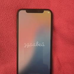 Продавам Iphone 11 pro.