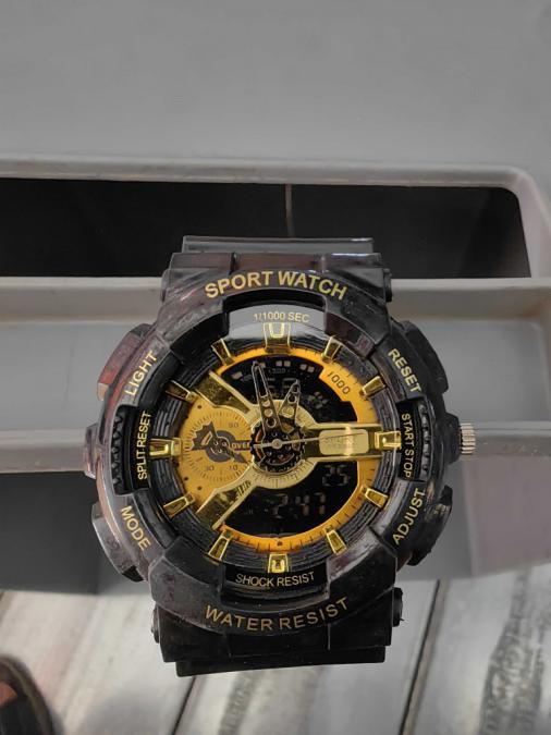 Мъжки мултифункционален часовник - Спортен, водоустойчив и удароустойч..