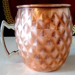 Чаша Московско муле, мед и неръждаема стомана.