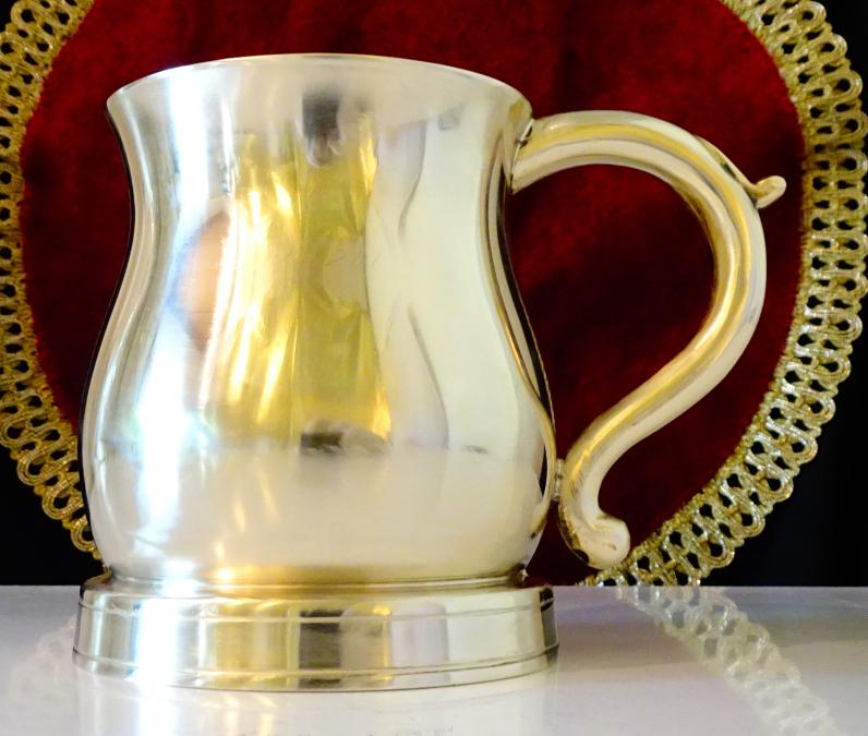 Страхотна бронзова халба, чаша, маркировка