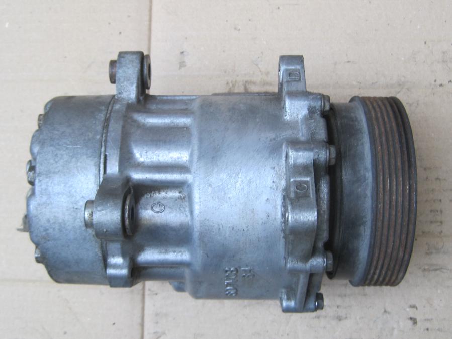 Компресор климатик за VW Golf 4 Audi A3 1j0820803f Sanden Sd7v16 1997