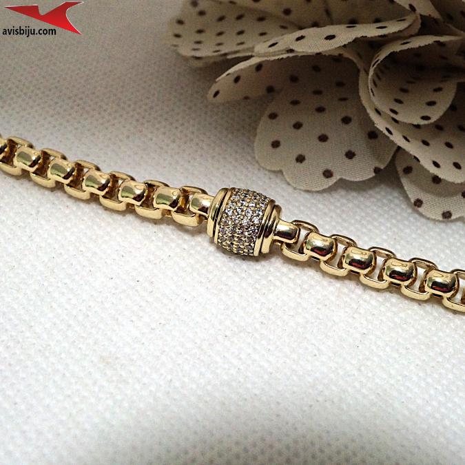 Гривна с 14К златно покритие и с цирконий