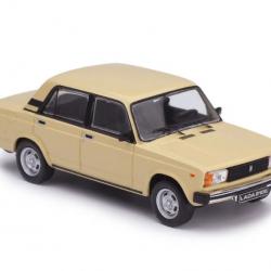 Моделче на Лада-2105 в мащаб 1 43