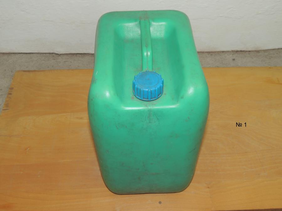 Пластмасова туба тип - бидон 20 литра