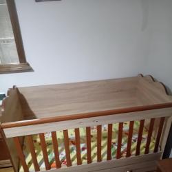 Отлично запазено детско легло размер 70 140 с матрак и чекмедже