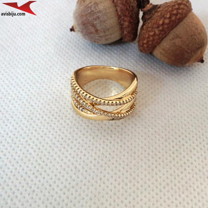 Пръстен с 14К златно покритие и с цирконий