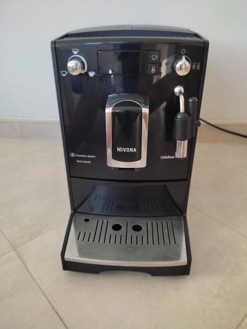Продавам кафемашини внос от Германия робот пълен автомат Nivona Cafero