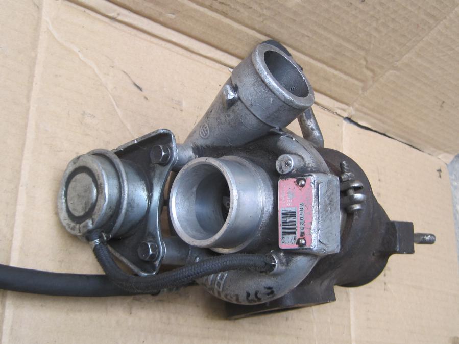 Турбо за BMW E39 525tds Td04-13t-4,  Td04-13t-4 BMW 5 E39 2,5 143к. с