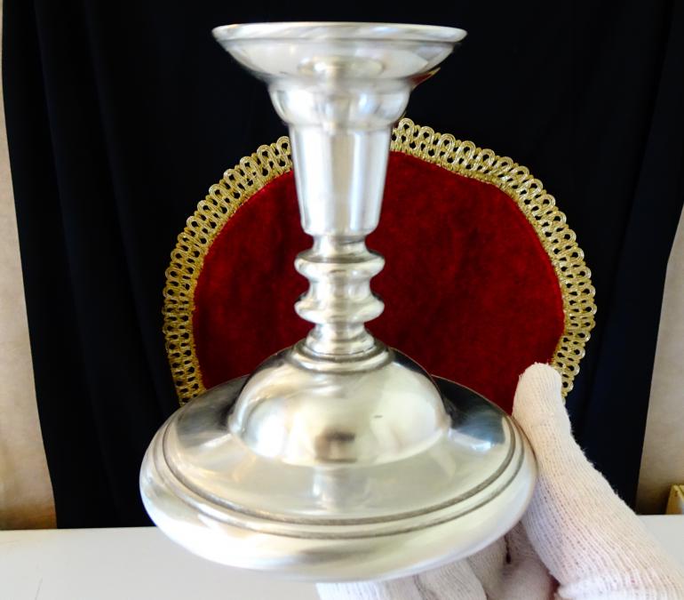 Едуардиански калаен свещник 230 гр.