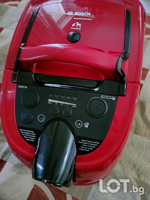продавам Нова прахосмукачка Bosch Bwd421pet изгодно