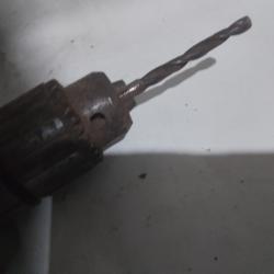 Бурмашина в много добро състояние като нова