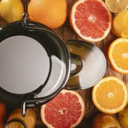 Компактна сокоизстисквачка Mesko MS 4126 - Здравословен сок за секунди