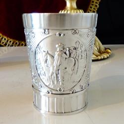 Калаени чаши за вино Ангел, Тръбач, Пушки.