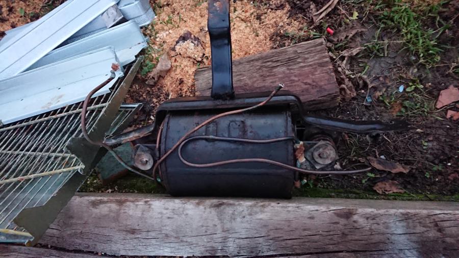 Компресор за хладилник зил