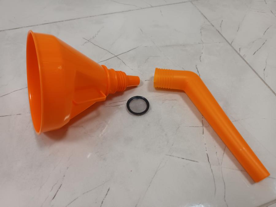 Фуния за гориво 37см, фуния за масло и бензин