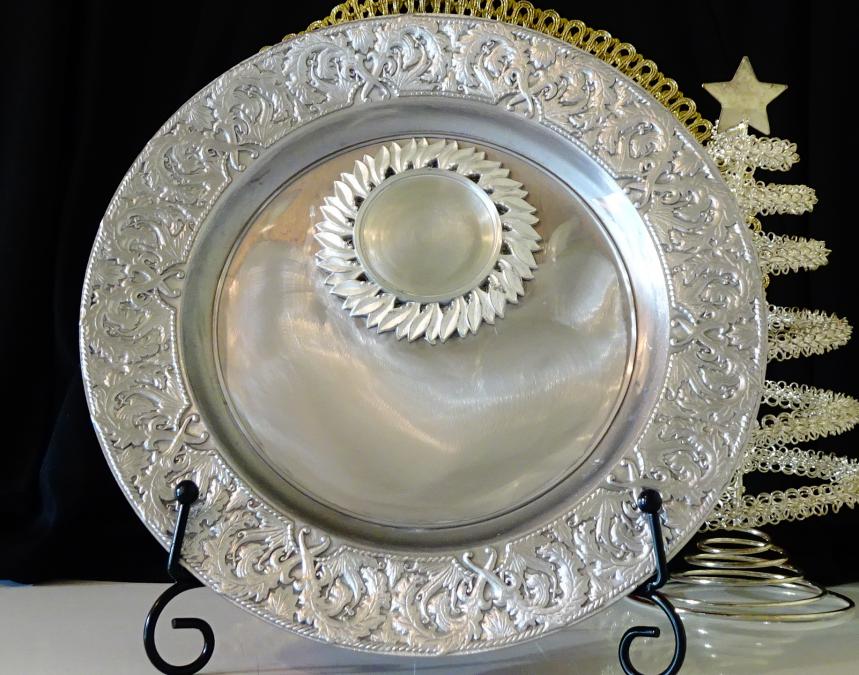 Калаена чиния за снимка и гравиране, барок, калаена сватба.
