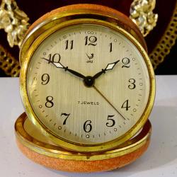 Френски механичен часовник, будилник Jaz, рубини, кожа.