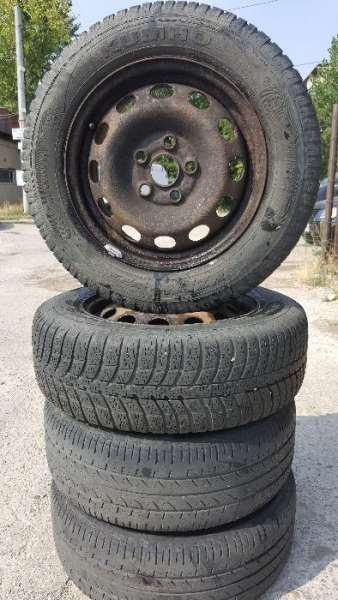 Гуми и железни джанти за VW Sharan