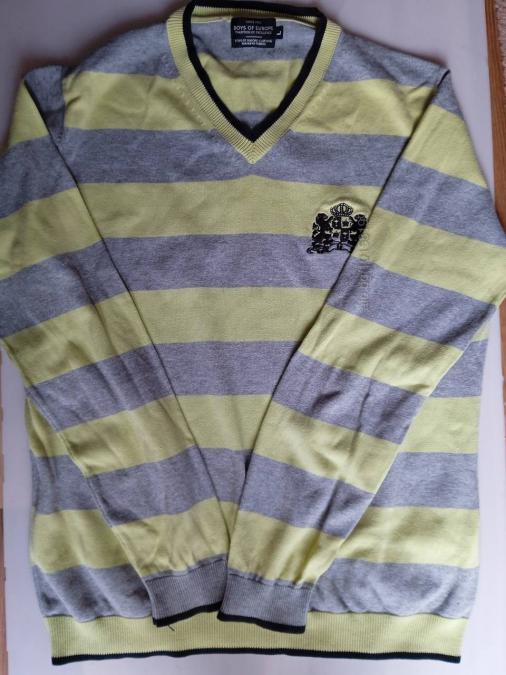 Пуловер мъжки размер L